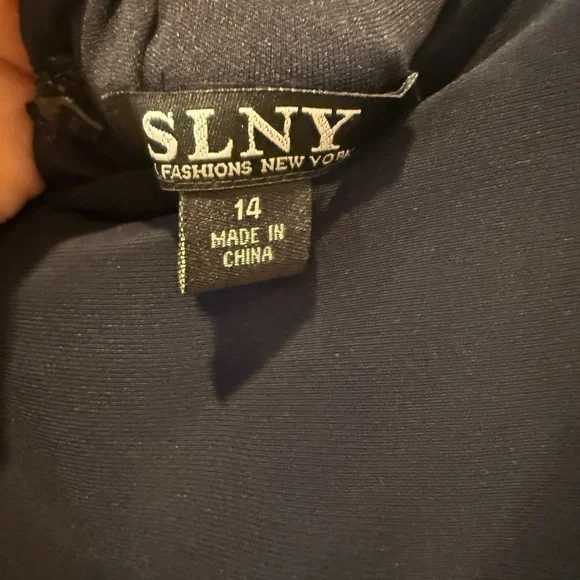 SLNY Navy and Floral A-Line Skirt/dress - Picture 7 of 7